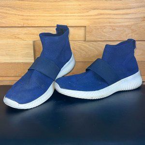 Navy Slip-on Sneaker